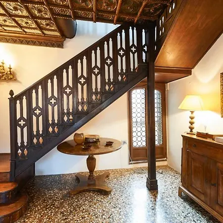 Lägenhet Ca' Fenice, Charming In San Marco, Sleep 7 *