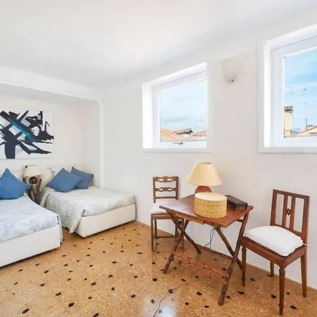 Appartement Ca' Fenice, Charming In San Marco, Sleep 7